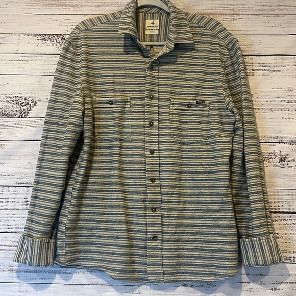 Johnnie-O Hanging Out Stripe Button Down Casual‎ Shirt Size M - Picture 1 of 7